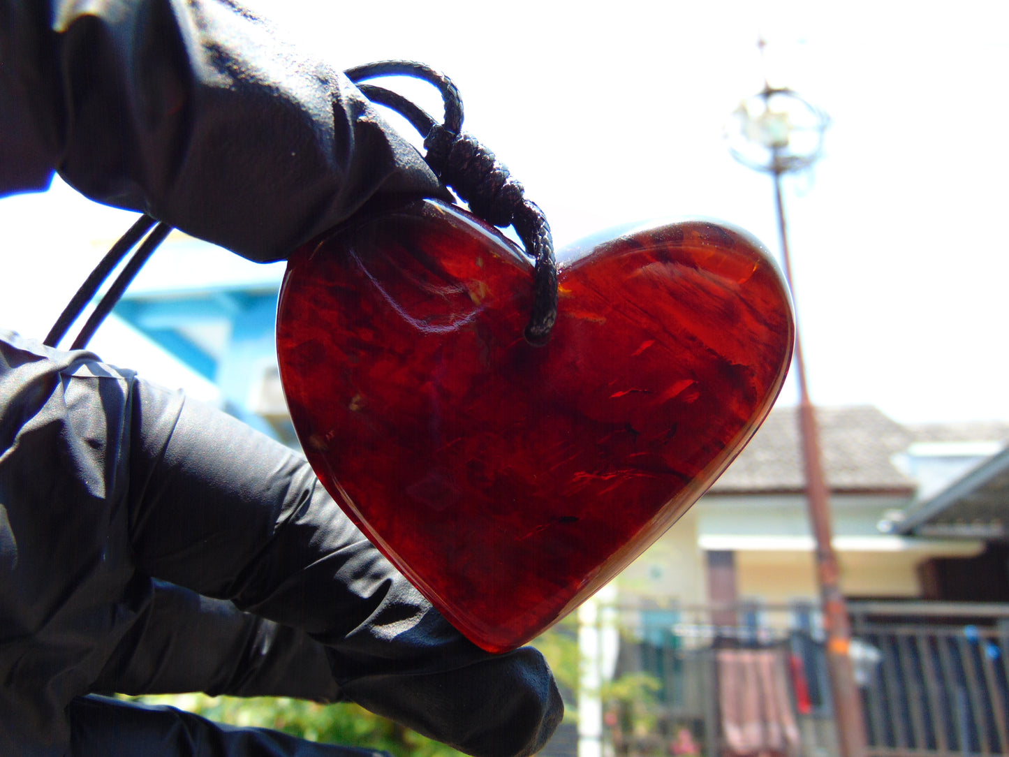 24 gr Heart Pendant Indonesian Cherry Amber for Healing PDY744