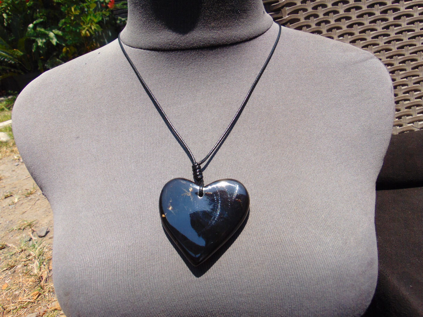 24 gr Heart Pendant Indonesian Cherry Amber for Healing PDY744