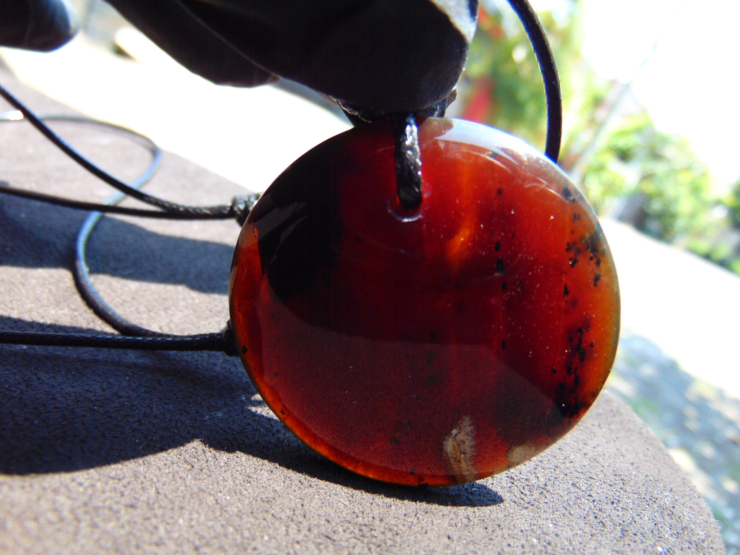 10 gr Chip Pendant Indonesian Amber for Healing AJ65
