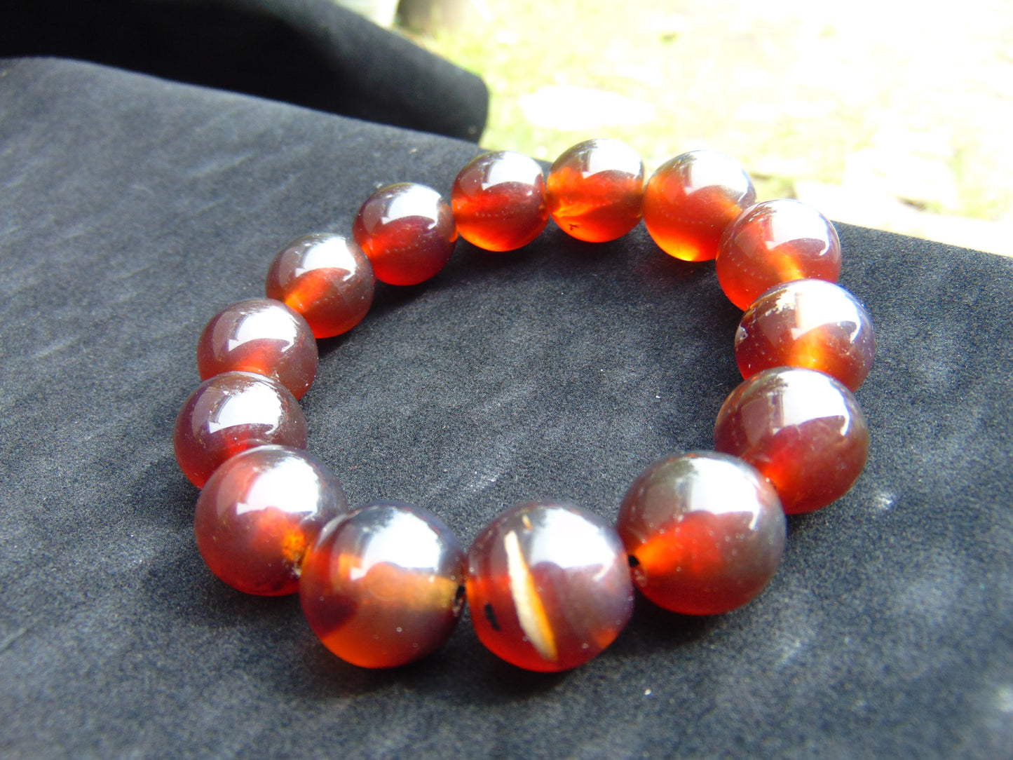 30 gram 14 Beads Mala Bracelet Indonesian Cherry Red Amber for Healing A14G282