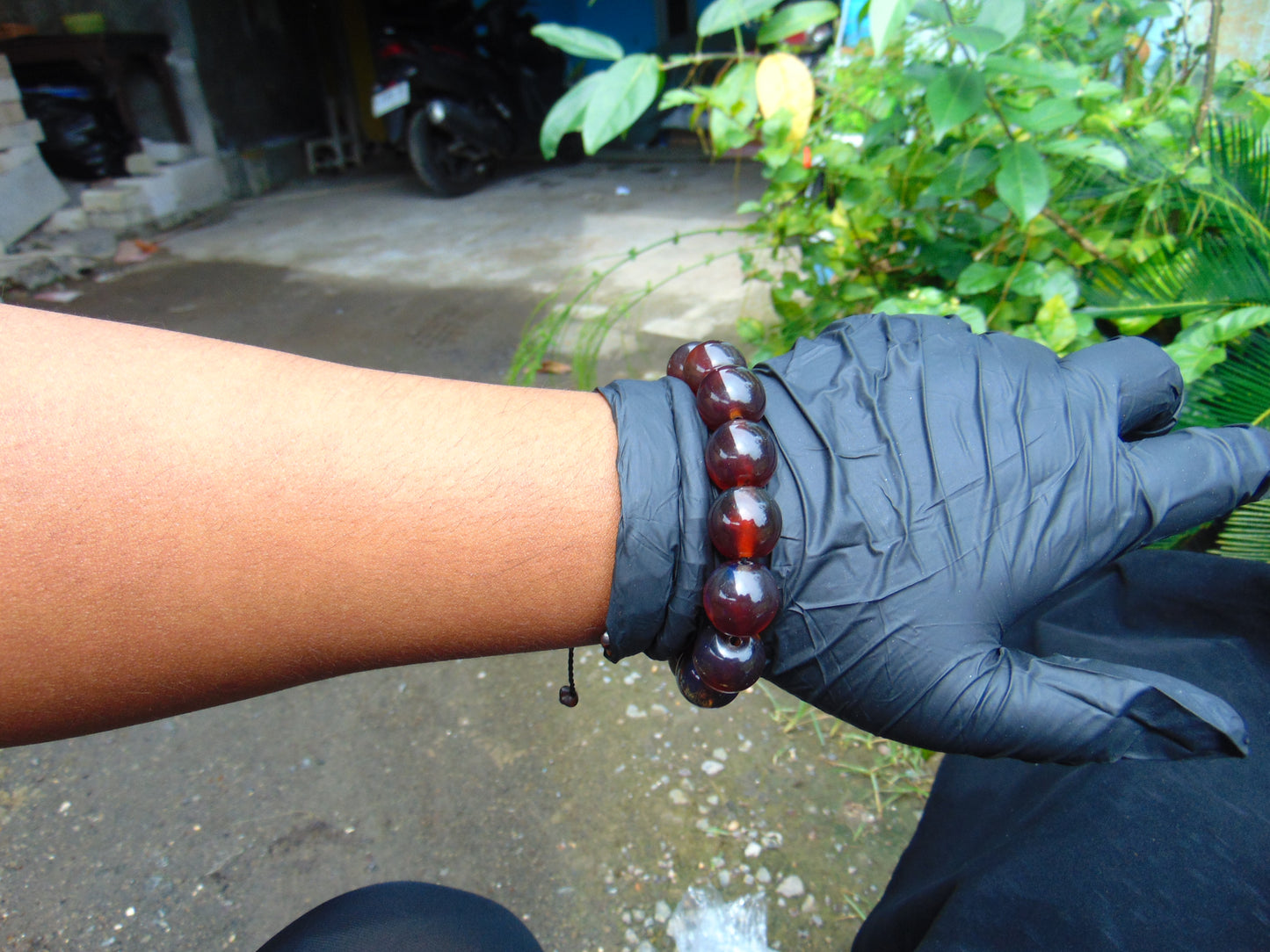 30 gram 14 Beads Mala Bracelet Indonesian Cherry Red Amber for Healing A14G282