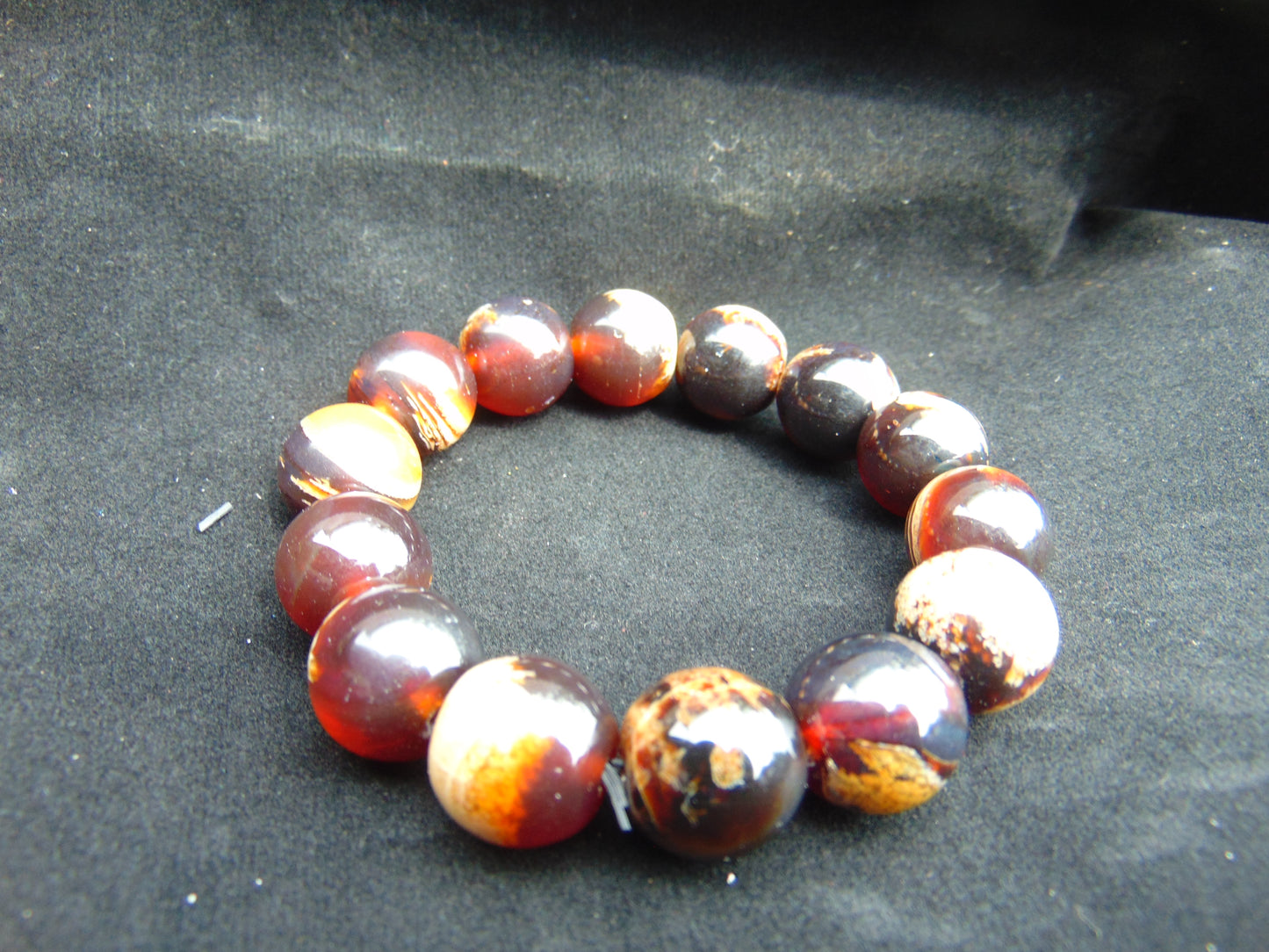 31 gram 14 Beads Mala Bracelet Indonesian White Amber for Healing A14G283