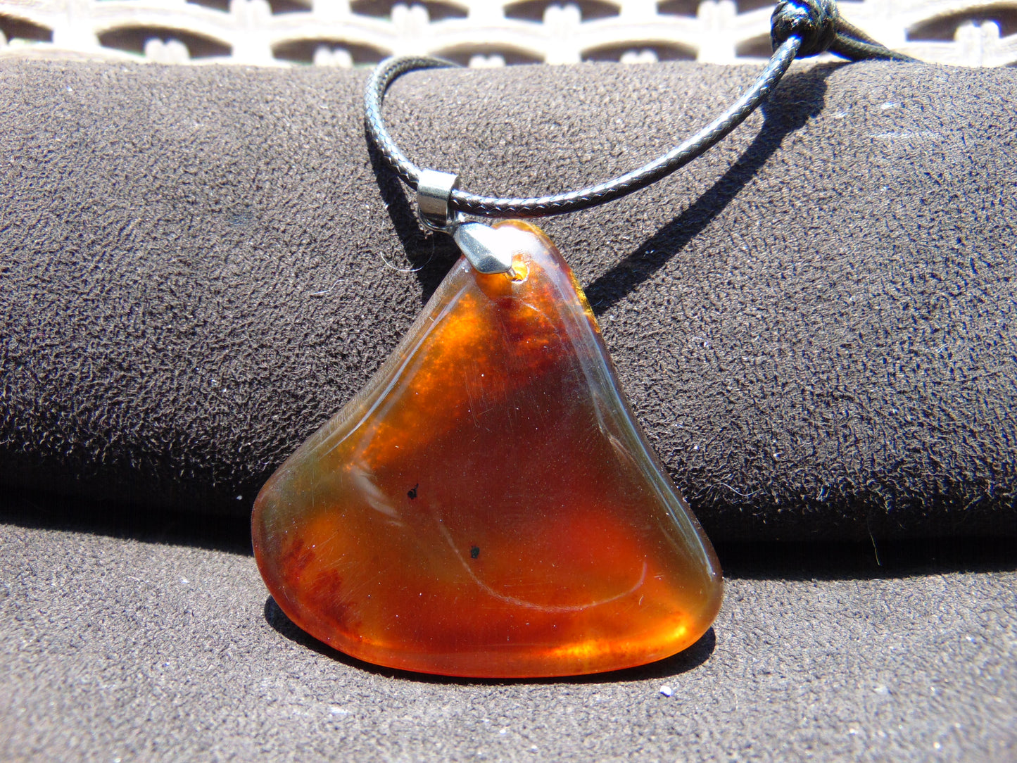 19 gr Pendant Indonesian Cherry Amber for Healing 25F15