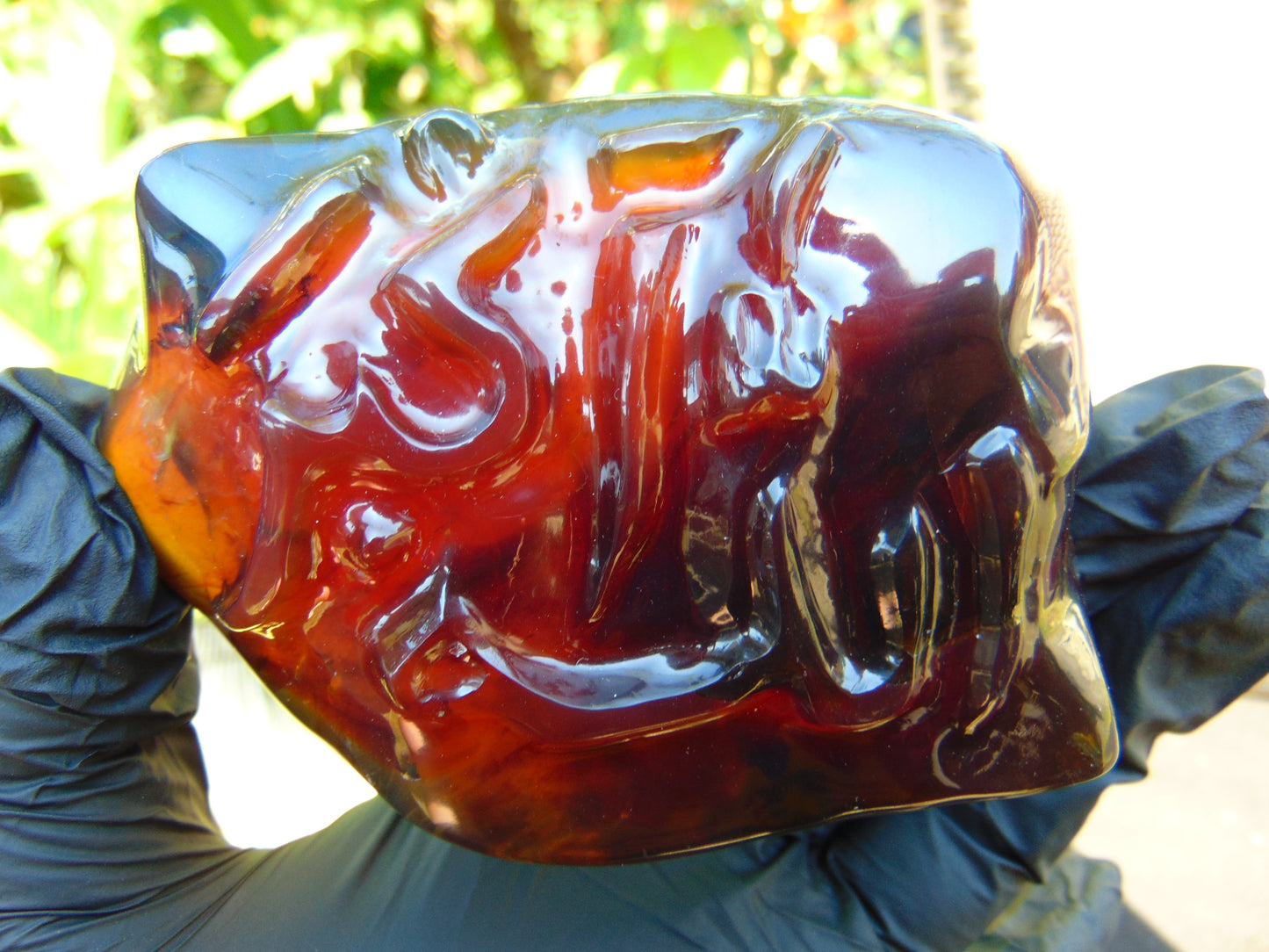 121 gram calligraphy carving ALLAH AKHBAR Indonesian Purple Red Amber for Healing CA5