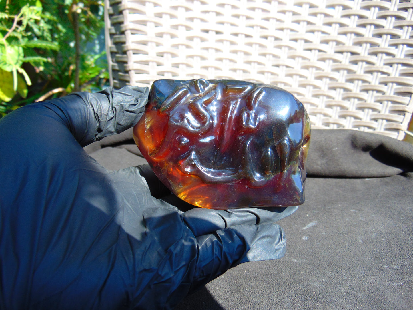121 gram calligraphy carving ALLAH AKHBAR Indonesian Purple Red Amber for Healing CA5