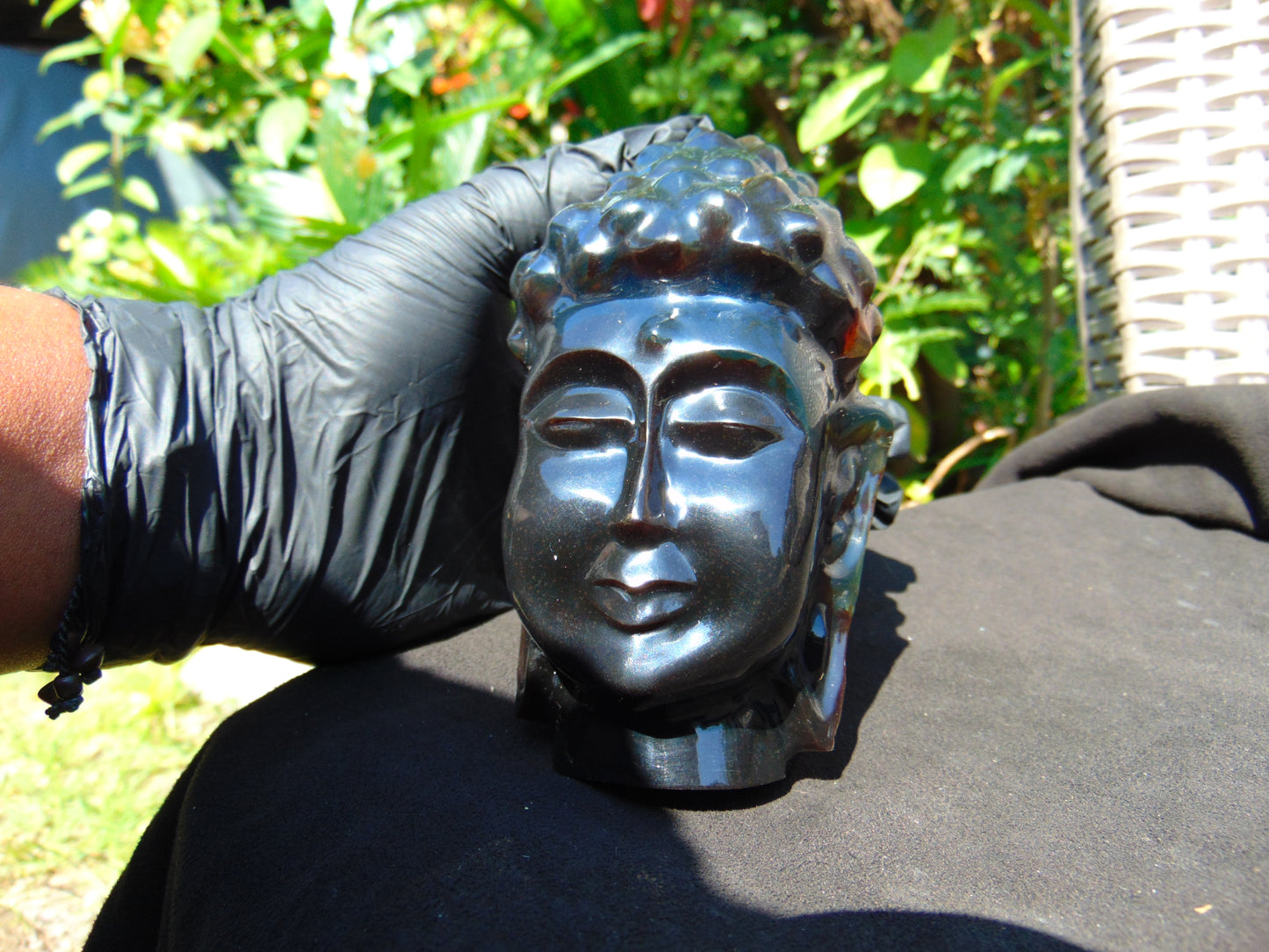 282 gr Buddha head carving 119x73x65 mm on Indonesian Black Blue Amber for Healing BD3D1