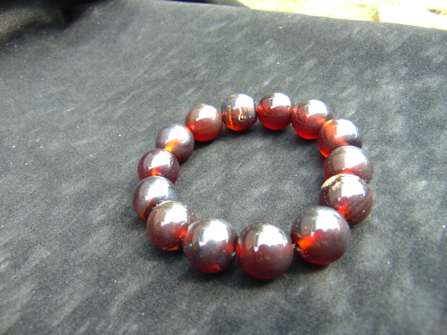 31 gram 14 Beads Mala Bracelet Indonesian Cherry Red Amber for Healing A14G281