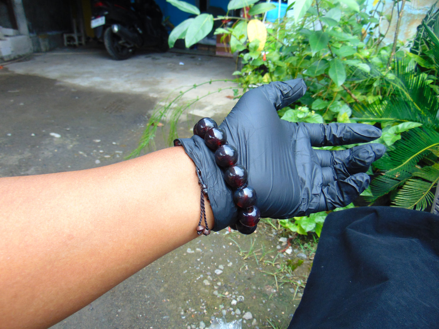 31 gram 14 Beads Mala Bracelet Indonesian Cherry Red Amber for Healing A14G281