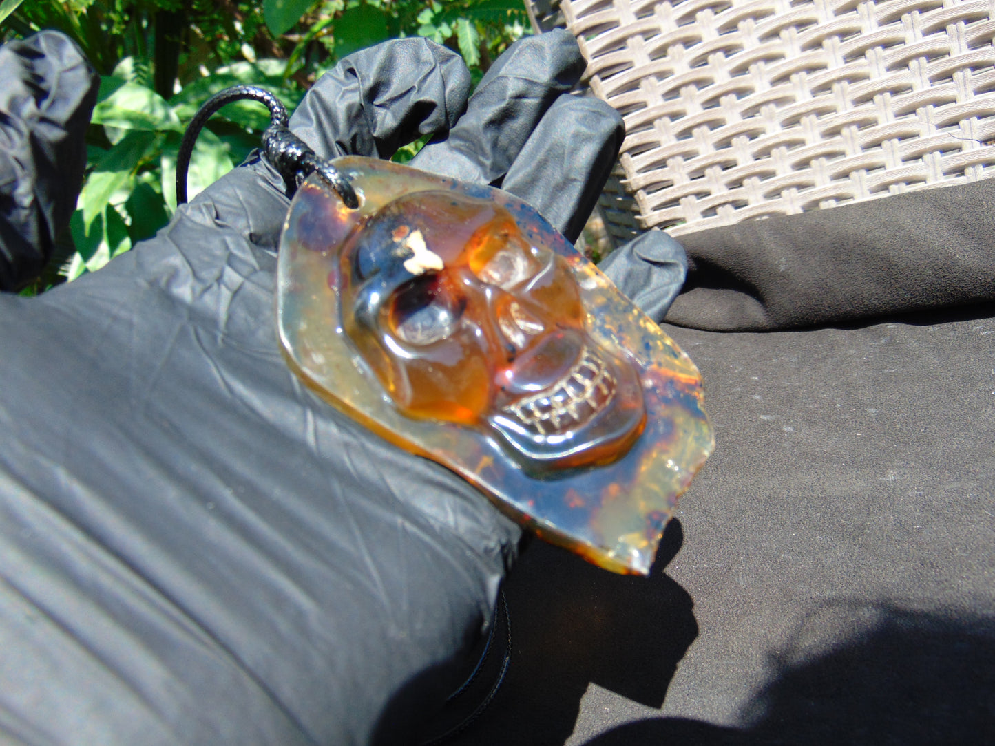 34 gr Skull carving Pendant Indonesian Yellow Green Blue Amber for Healing S2D2