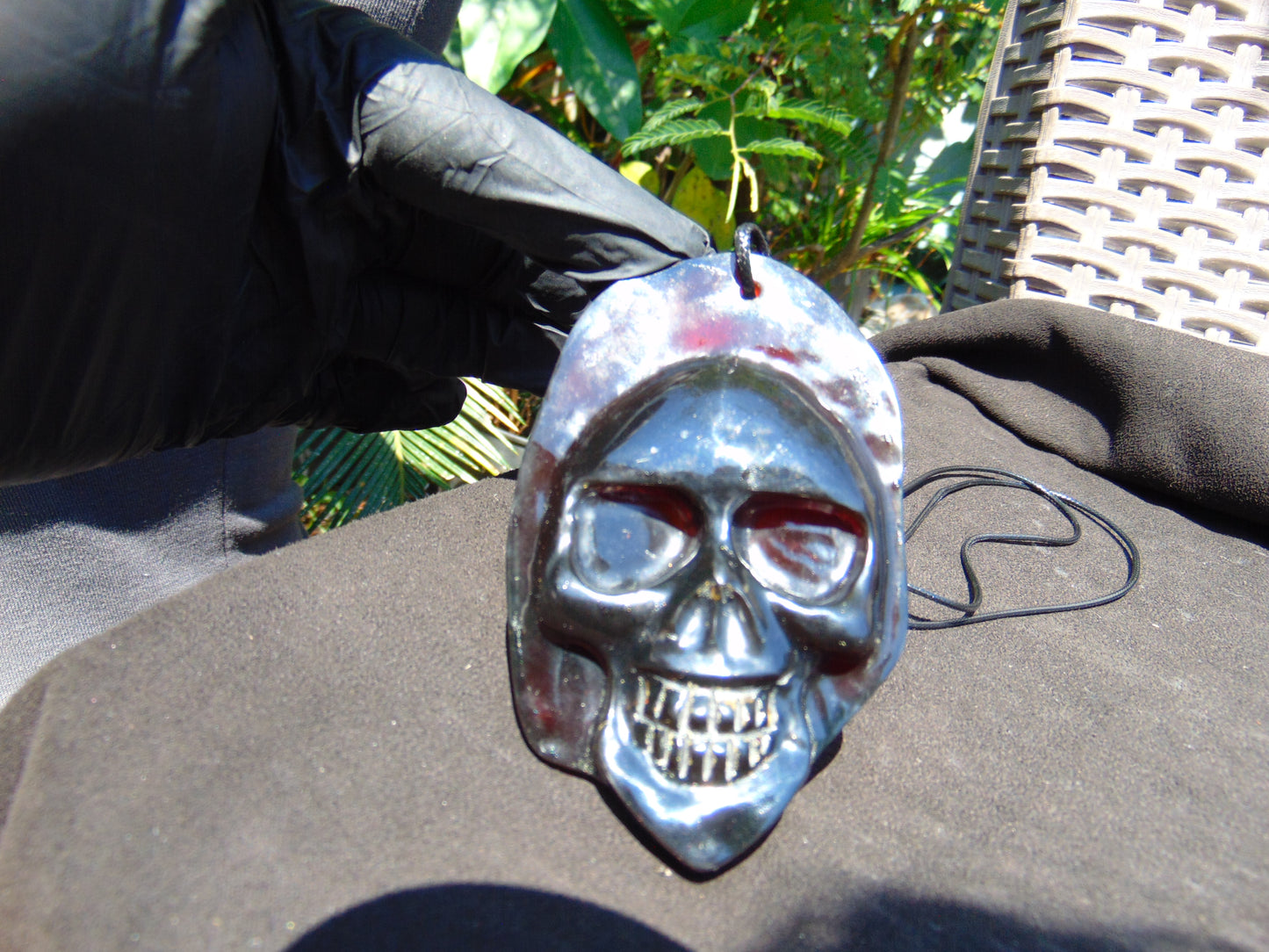 38 gr Skull carving Pendant Indonesian Amber for Healing S2D15