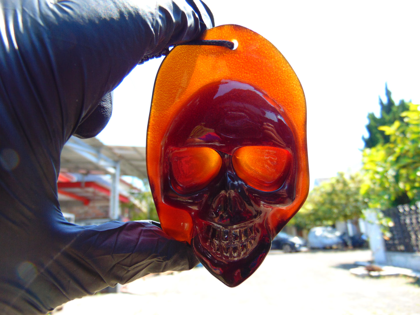 38 gr Skull carving Pendant Indonesian Amber for Healing S2D15