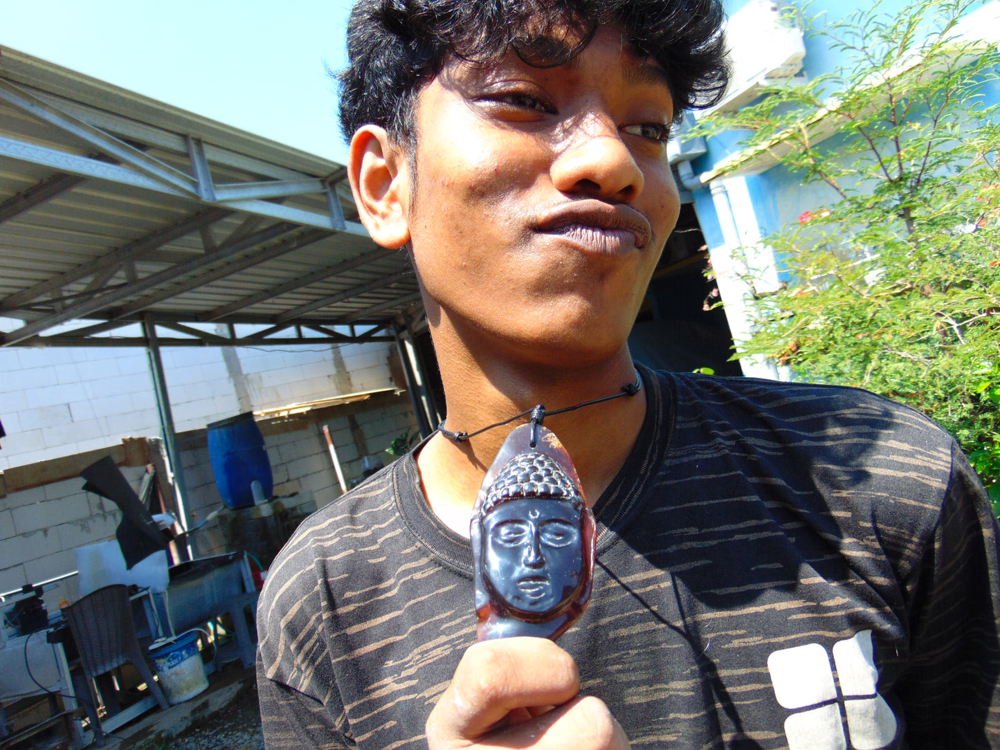 34 gr Buddha head carving Pendant Indonesian Amber for Healing BD2D2