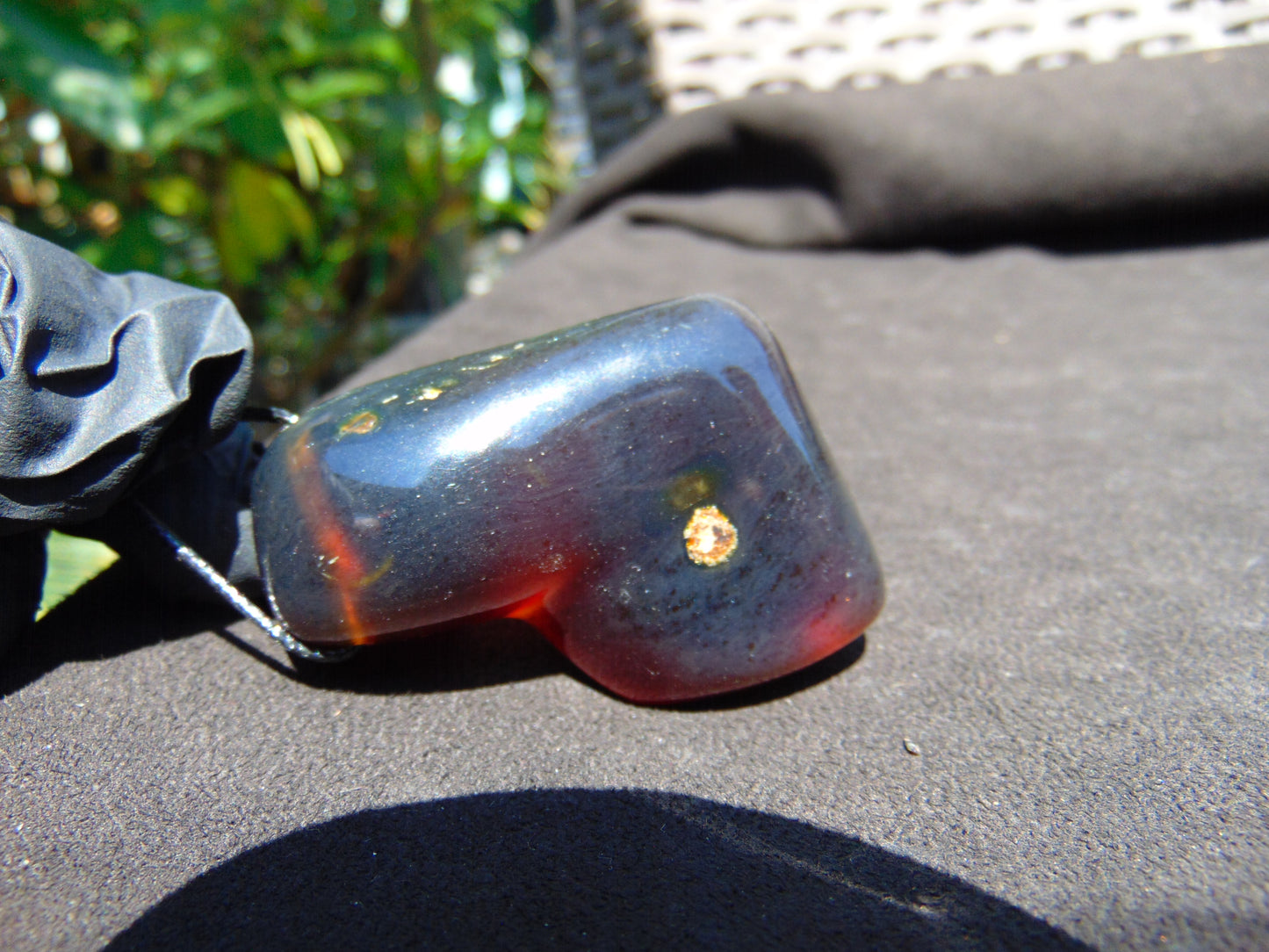 29 gr Skull carving Pendant Indonesian Amber for Healing S2D19