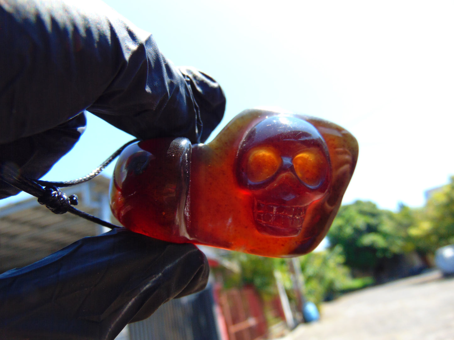 29 gr Skull carving Pendant Indonesian Amber for Healing S2D19