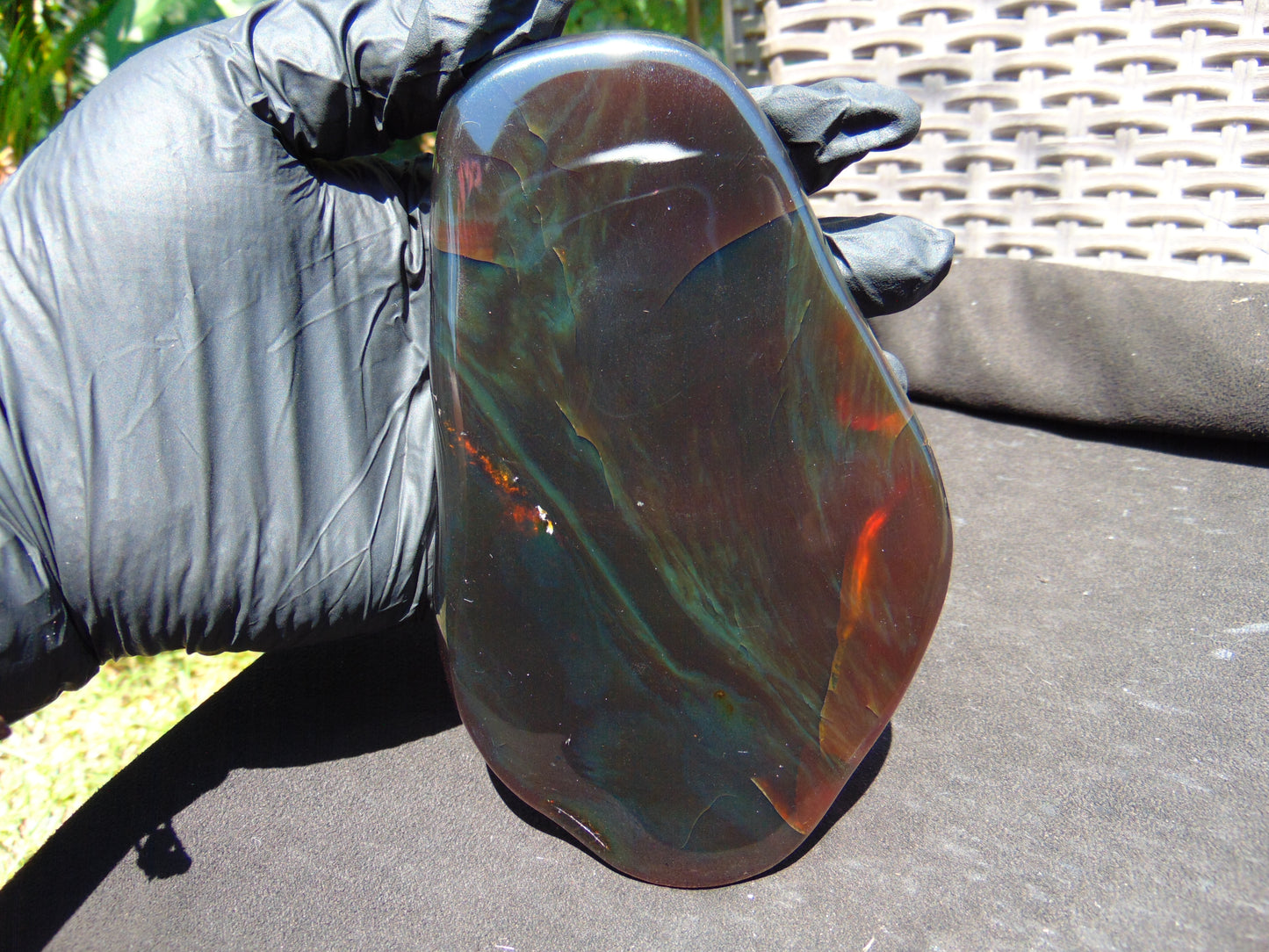 157 gram Slab polished Indonesian Cherry Red Amber for Healing ML77