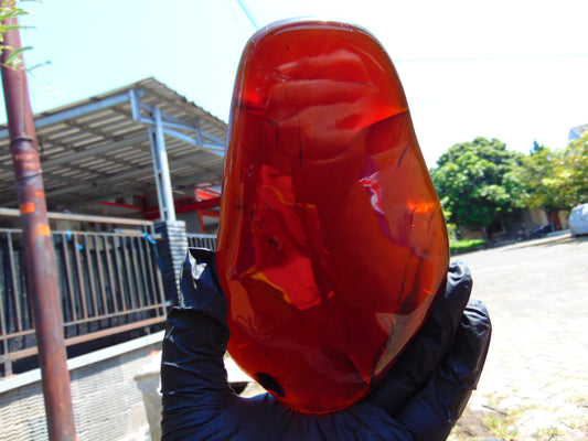 157 gram Slab polished Indonesian Cherry Red Amber for Healing ML77