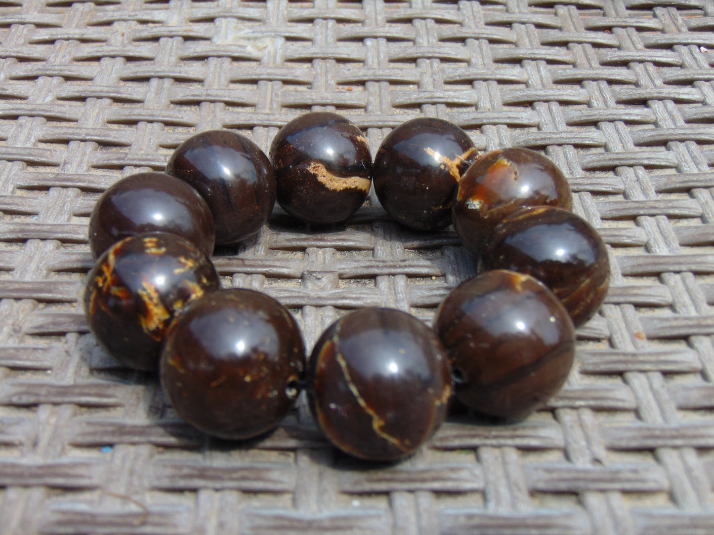 90 gr 10 Beads 25mm Bracelet Aromatic Amber Indonesia for Healing 26BN7