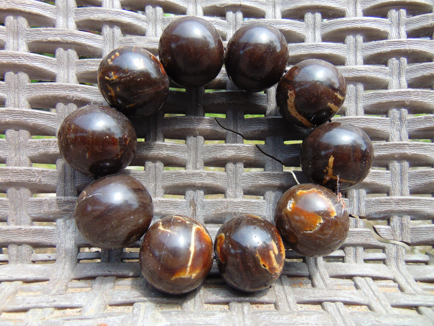 90 gr 10 Beads 25mm Bracelet Aromatic Amber Indonesia for Healing 26BN7