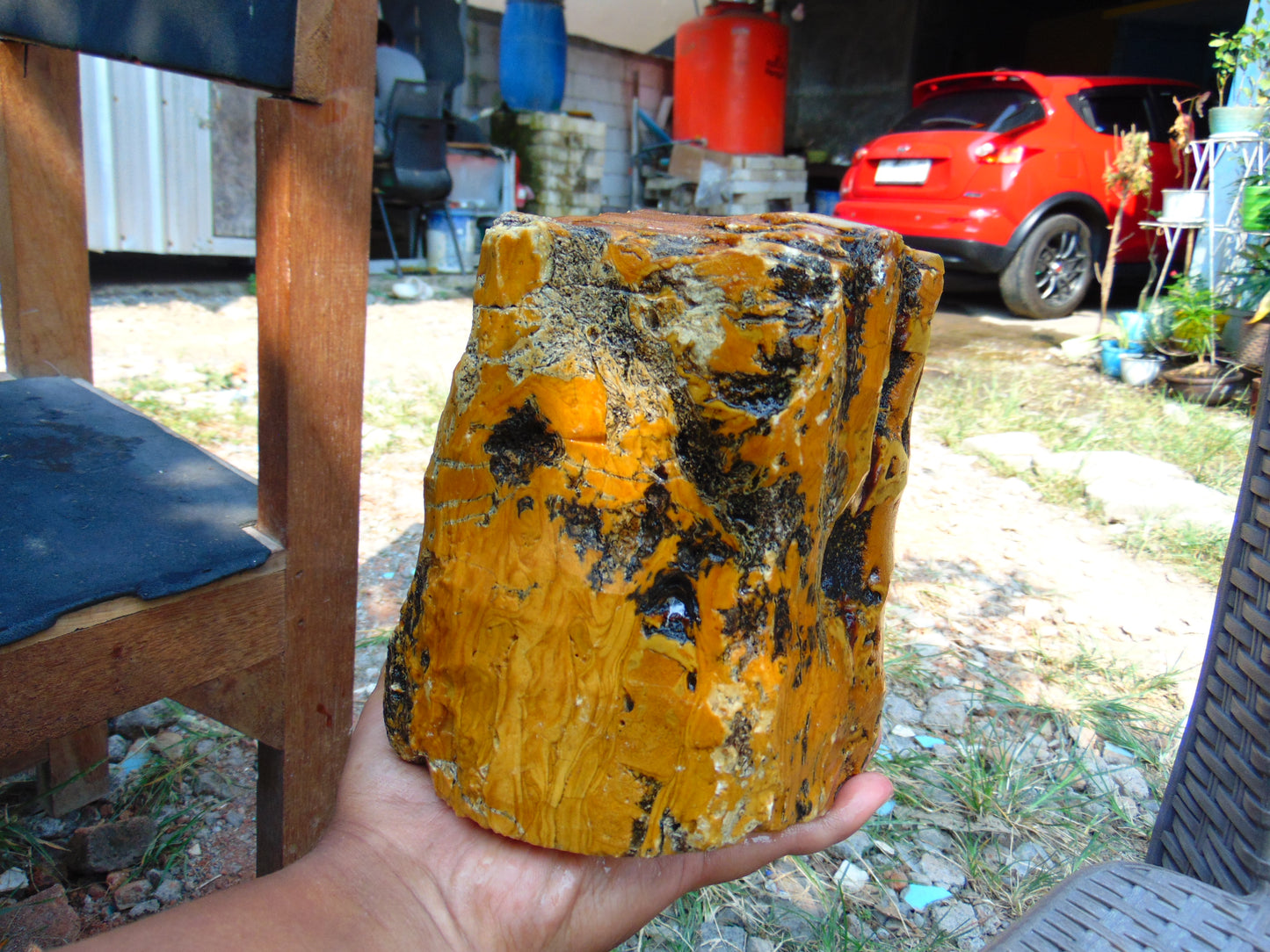1954 gram Polished Indonesia Yellow Aromatic Amber for Healing AY26M114