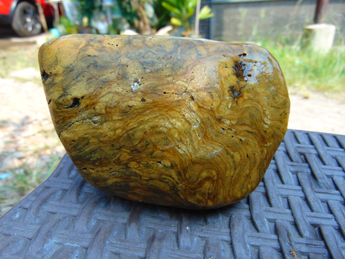 219 gram Polished Indonesia Yellow Aromatic Amber for Healing AY26M142