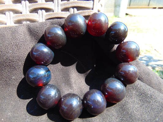 56 gram 12 Beads Mala Bracelet Indonesian Cherry Red Blue Amber 20 mm for Healing G20B109
