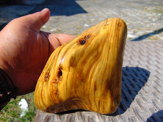 336 gram Polished Indonesia Yellow Fragrance Amber for Healing AYAR01