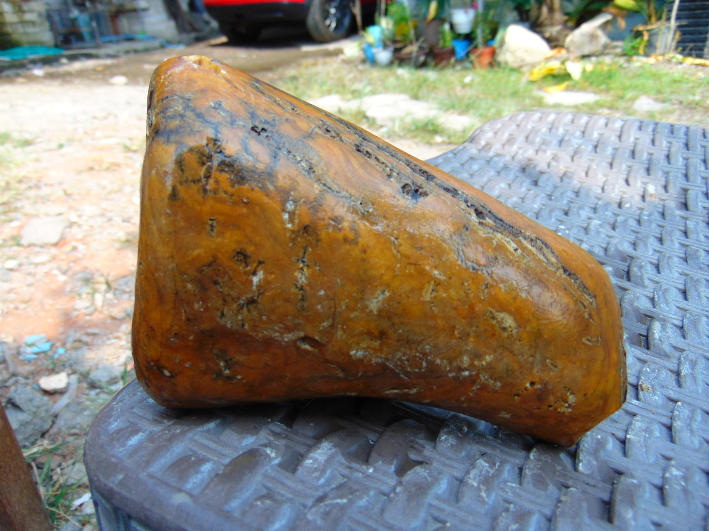 283 gram Polished Indonesia Yellow Aromatic Amber for Healing AY26M127