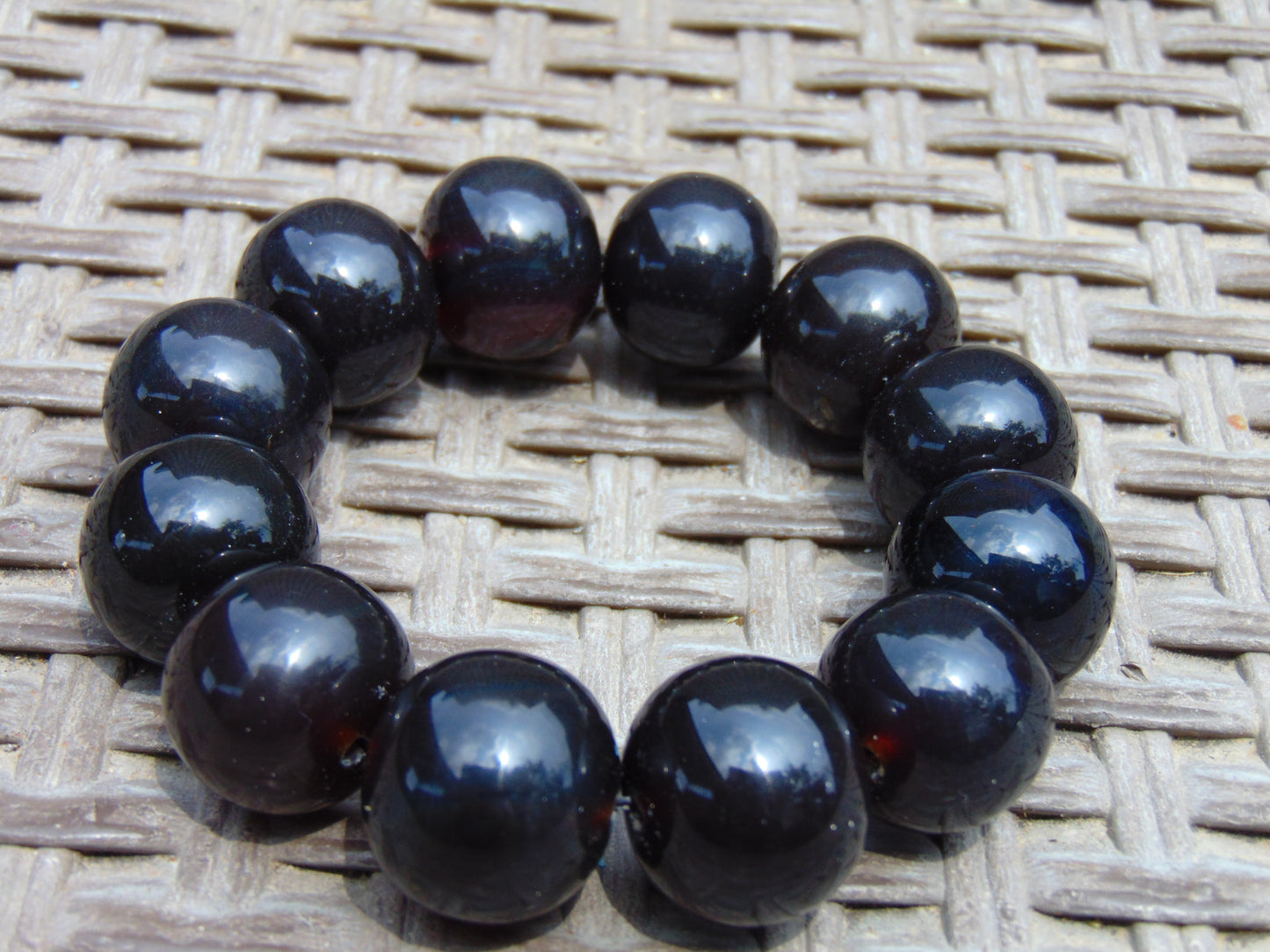 58 gram 12 Beads Mala Bracelet Indonesian Black Amber 20 mm for Healing BB9