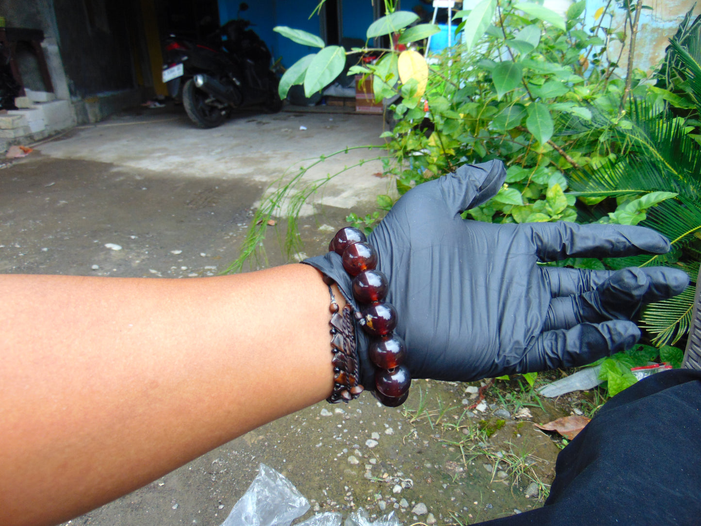 35 gram 14 Beads Mala Bracelet Indonesian Red Amber 16 mm for Healing A14G254
