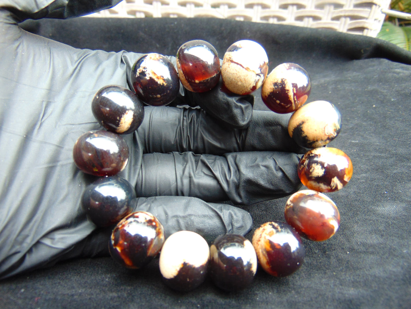 35 gram 14 Beads Mala Bracelet Indonesian Dark White Amber 16 mm for Healing A14G250