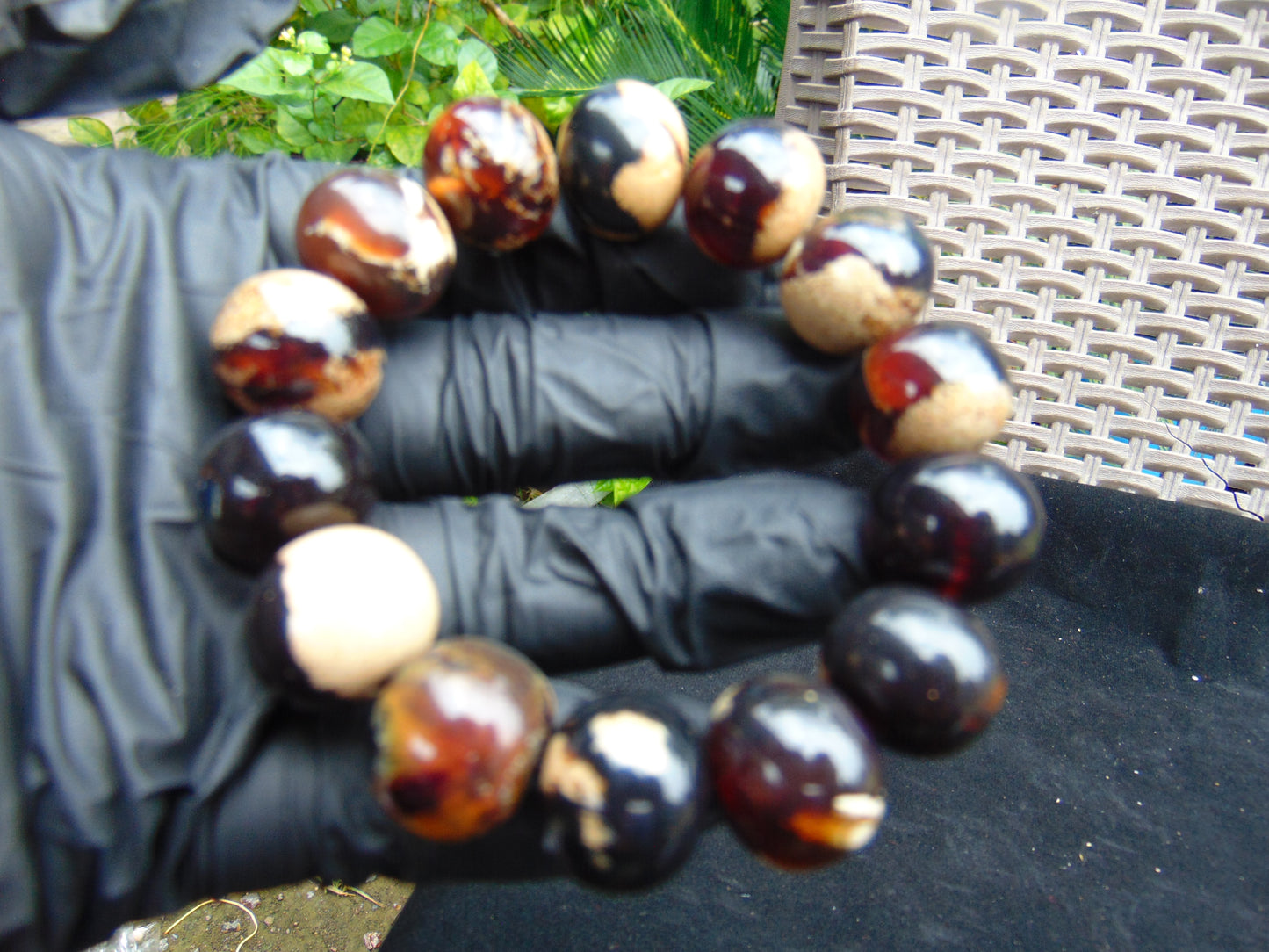 35 gram 14 Beads Mala Bracelet Indonesian Dark White Amber 16 mm for Healing A14G250
