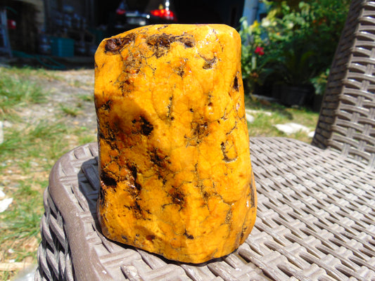 261 gram Polished Indonesia Yellow Fragrance Amber for Healing K822