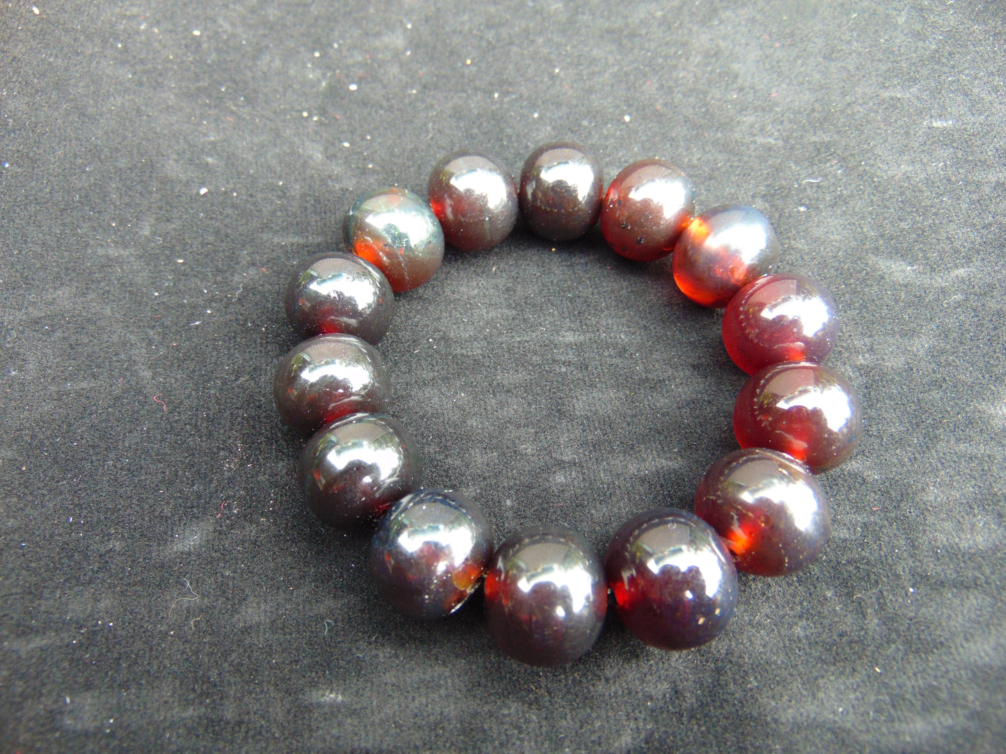 34 gram 14 Beads Mala Bracelet Indonesian Cherry Red Amber 16 mm for Healing A14G267
