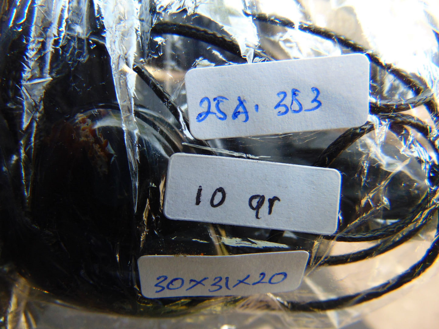 10 gr Heart Pendant Indonesian Blue Amber for Healing 25A353