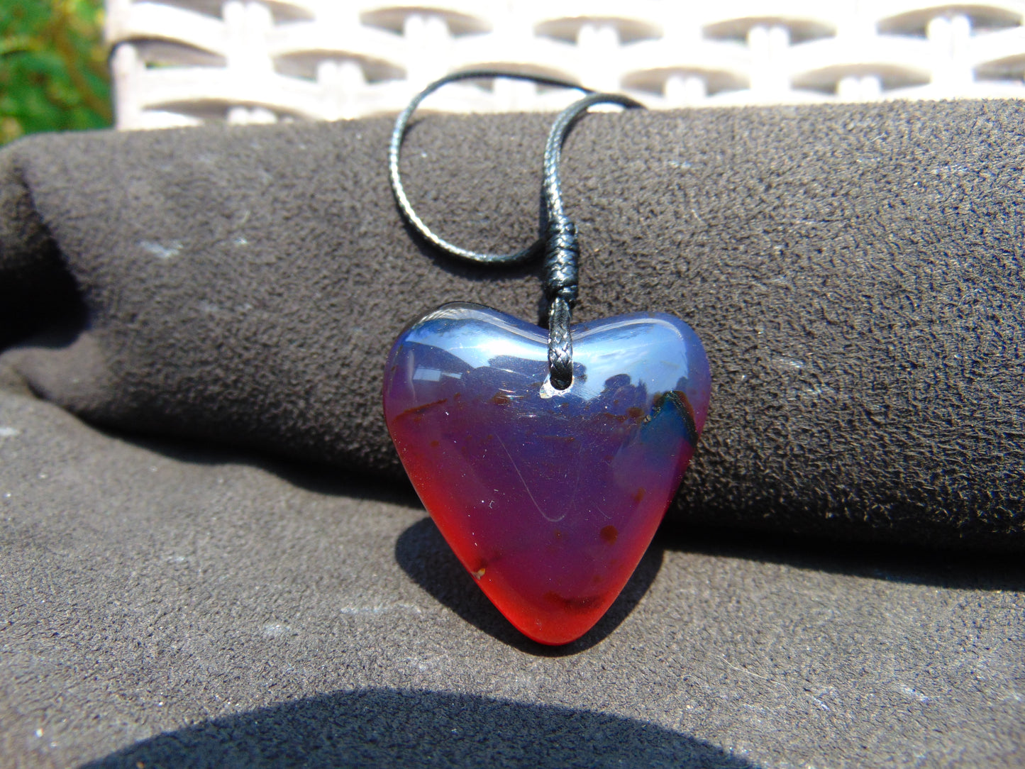 10 gr Heart Pendant Indonesian Blue Amber for Healing 25A350
