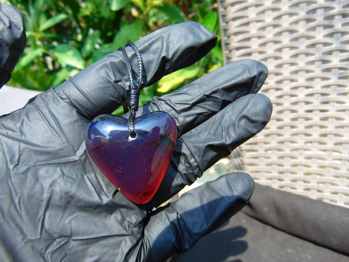 10 gr Heart Pendant Indonesian Blue Amber for Healing 25A350