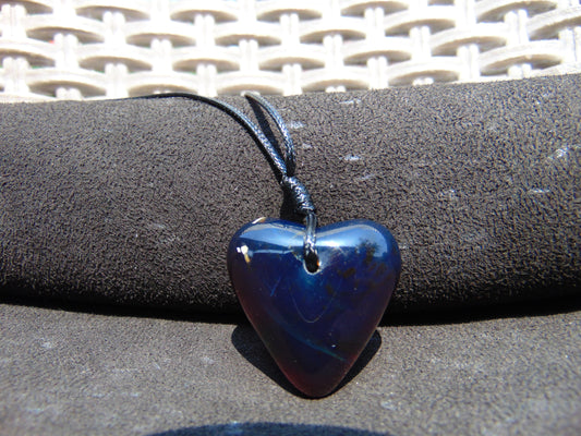 9 gr Heart Pendant Indonesian Blue Amber for Healing 25A359