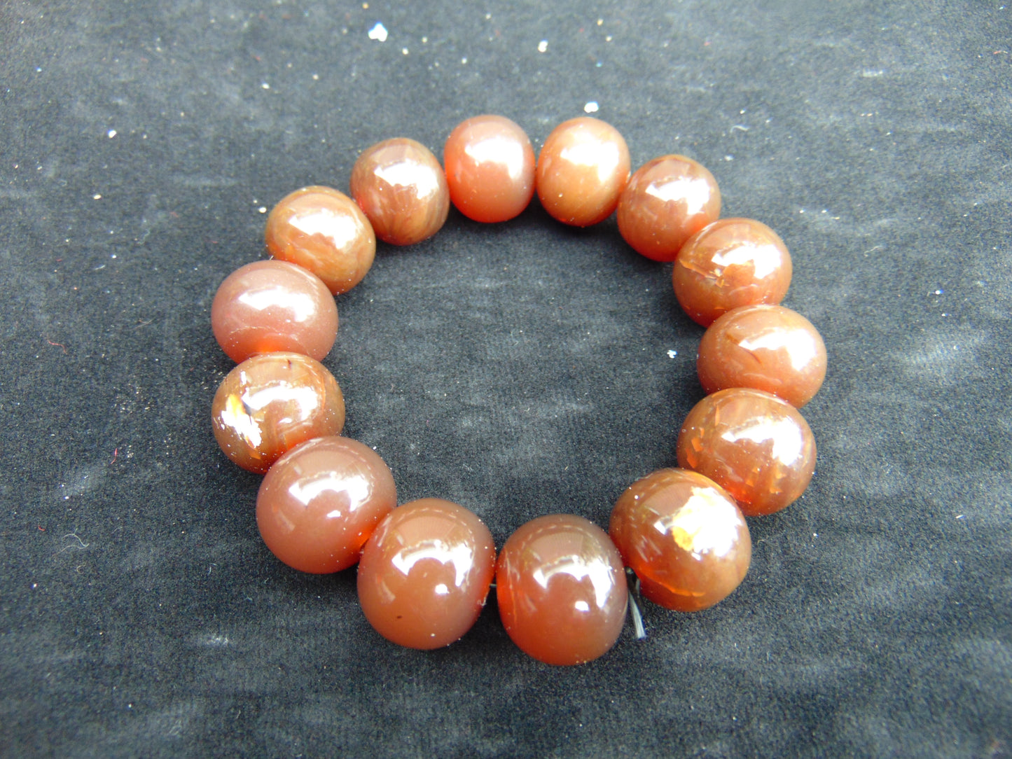 34 gram 14 Beads Mala Bracelet Indonesian Red Amber 16 mm for Healing A14G255