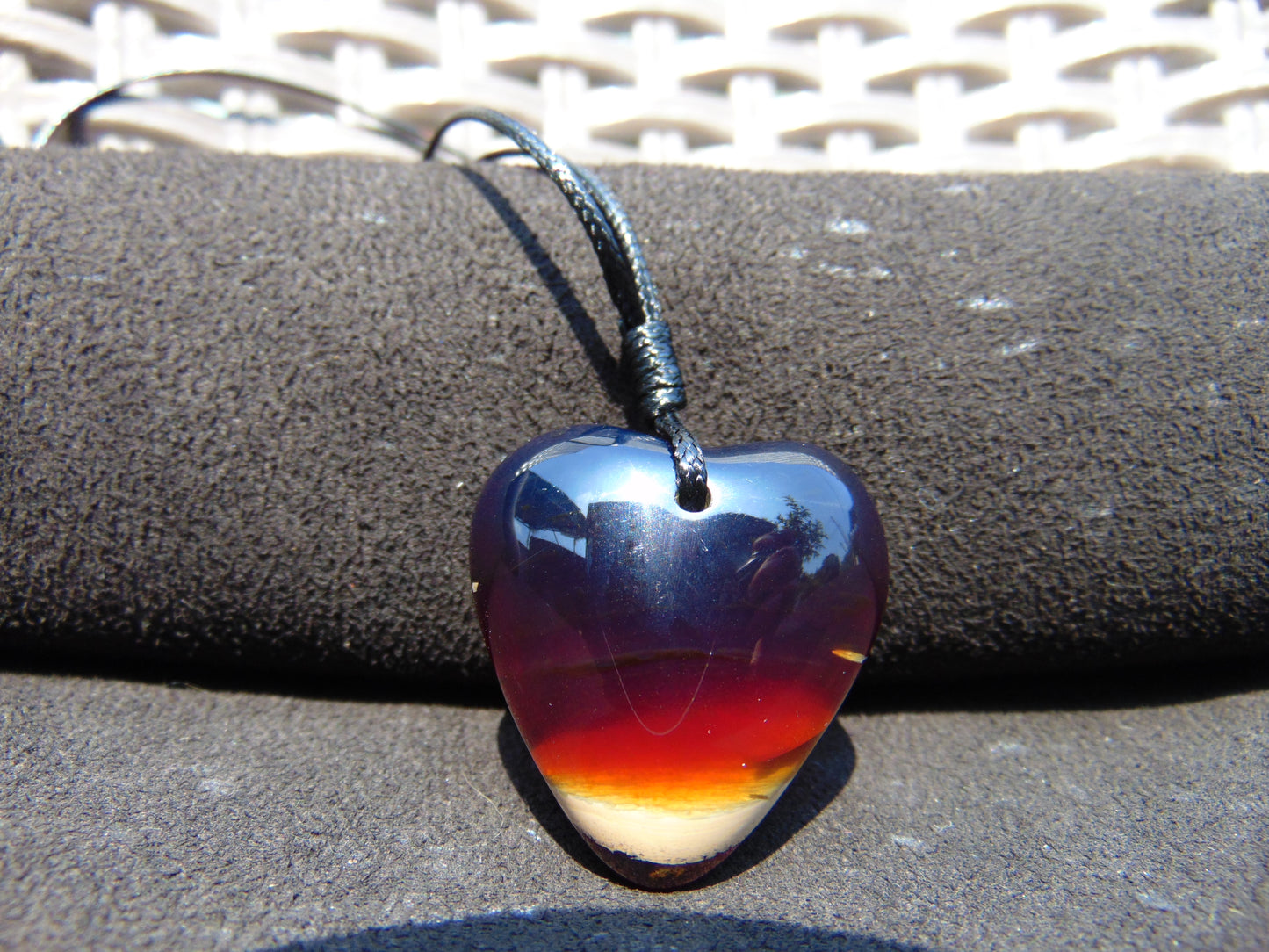 10 gr Heart Pendant Indonesian Blue Amber for Healing 25A344