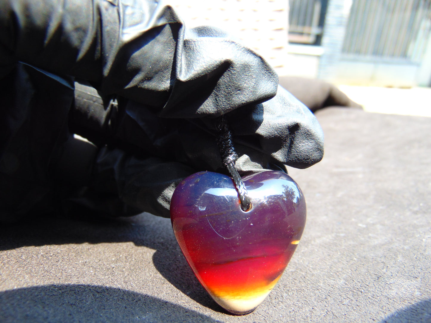 10 gr Heart Pendant Indonesian Blue Amber for Healing 25A344