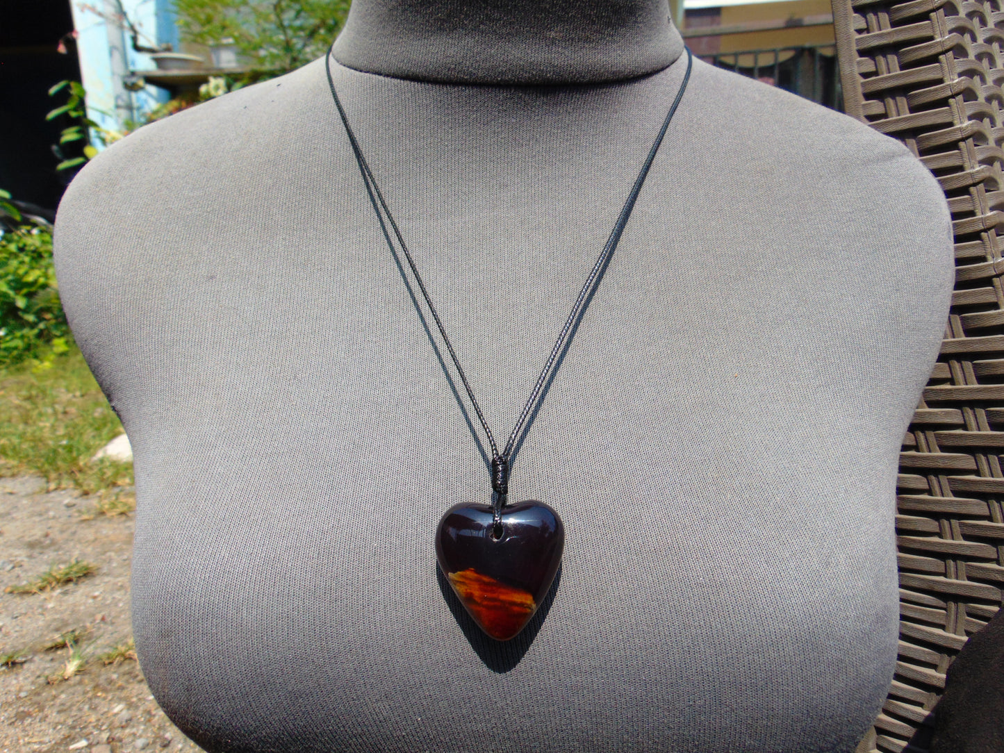 10 gr Heart Pendant Indonesian Blue Amber for Healing 25A344