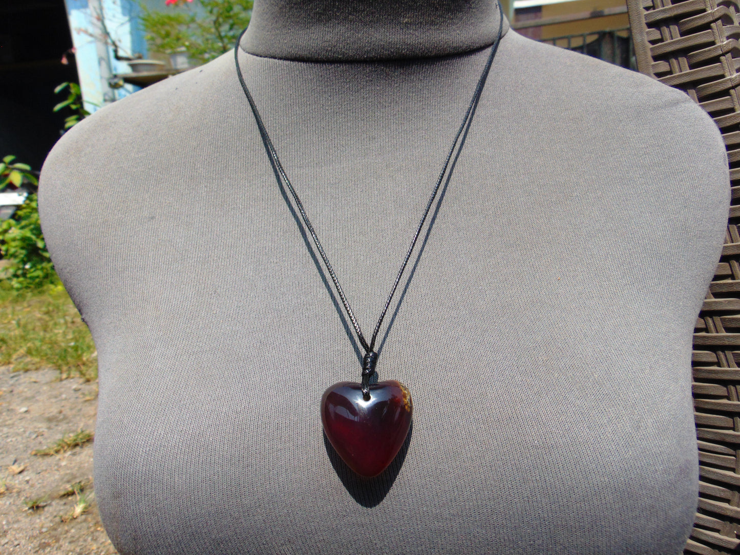 7 gr Heart Pendant Indonesian Blue Amber for Healing 25A347