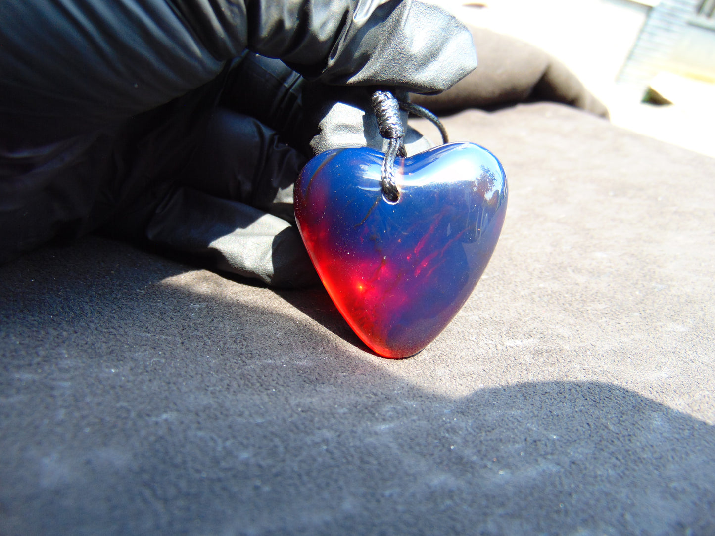 15 gr Heart Pendant Indonesian Blue Amber for Healing 25A357