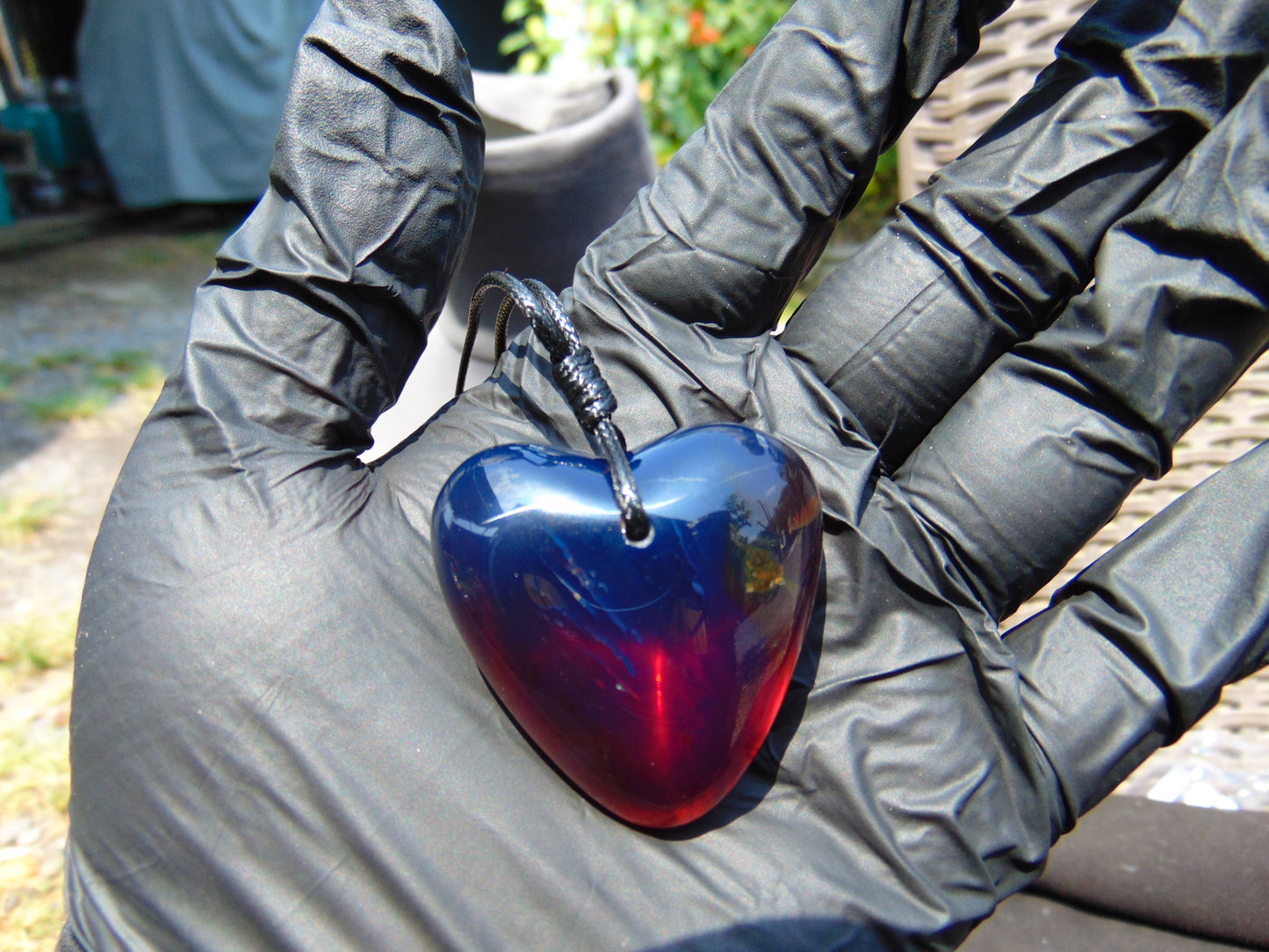 15 gr Heart Pendant Indonesian Blue Amber for Healing 25A357