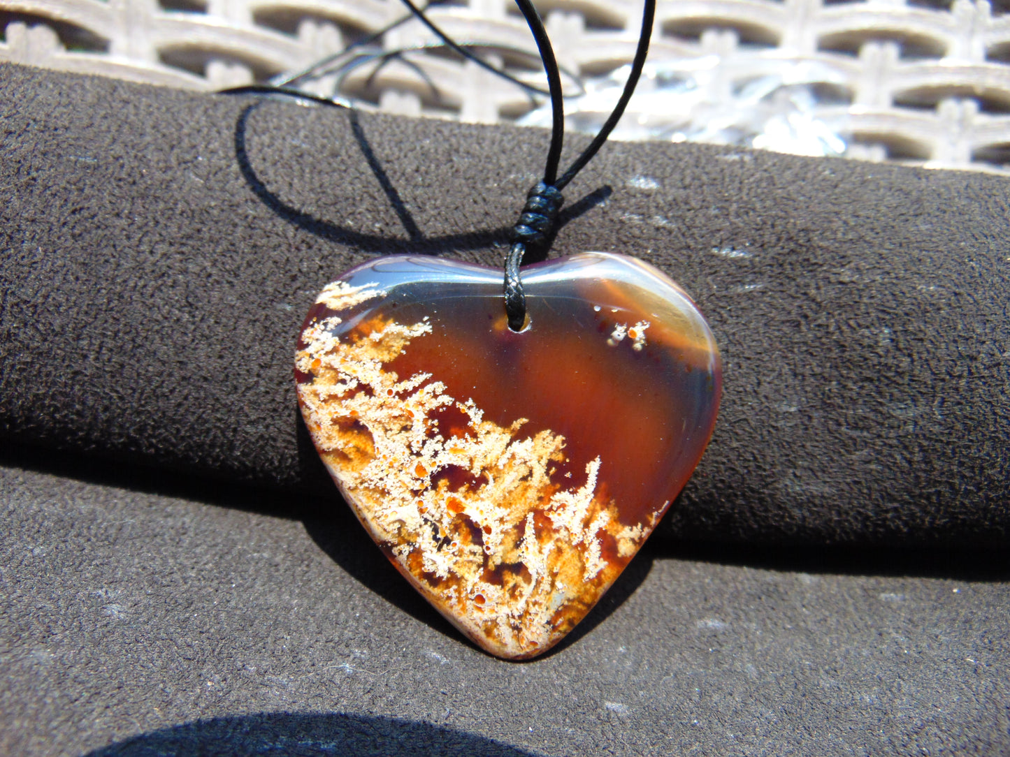 12 gr Heart Pendant Indonesian  Amber for Healing 25A224