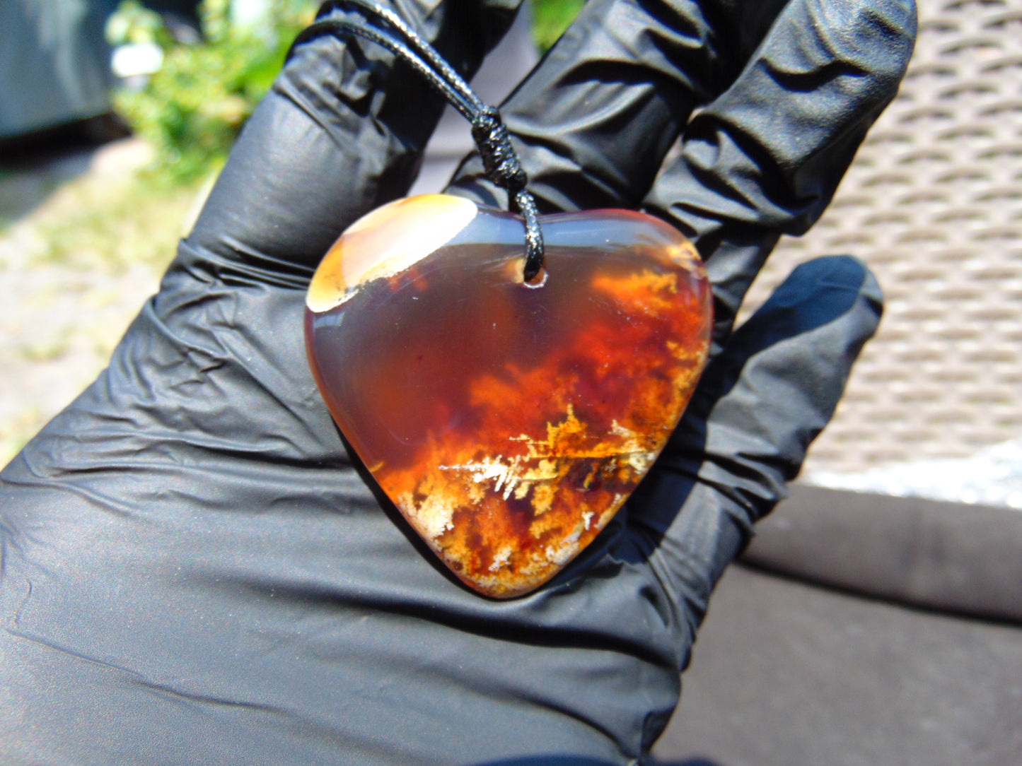12 gr Heart Pendant Indonesian  Amber for Healing 25A224