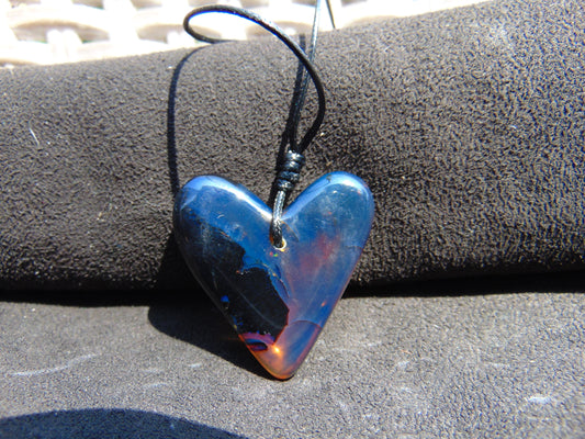 8 gr 36X30X9 mm  Pendant Indonesian  Blue Amber for Healing PBN691