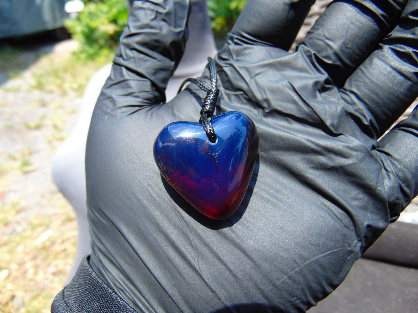 9 gr Heart Pendant Indonesian Blue Amber for Healing 25A345