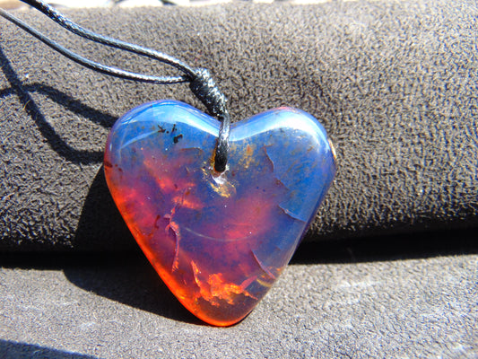 10 gr 41X39X12 mm  Pendant Indonesian  Blue Amber for Healing AK187