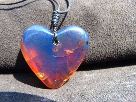 10 gr 41X39X12 mm  Pendant Indonesian  Blue Amber for Healing AK187